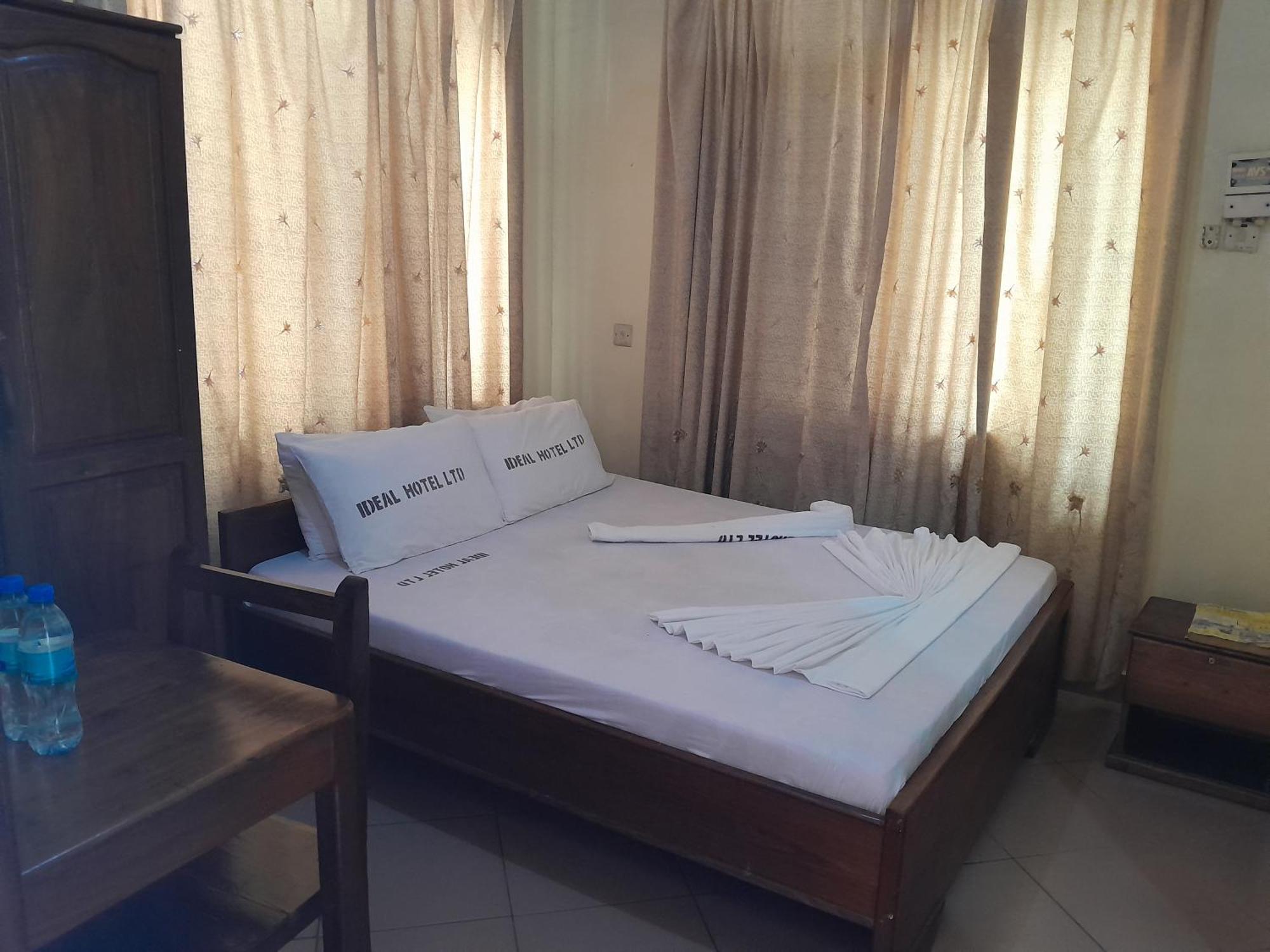 Hotel Ideal Dar es Salaam Exterior foto