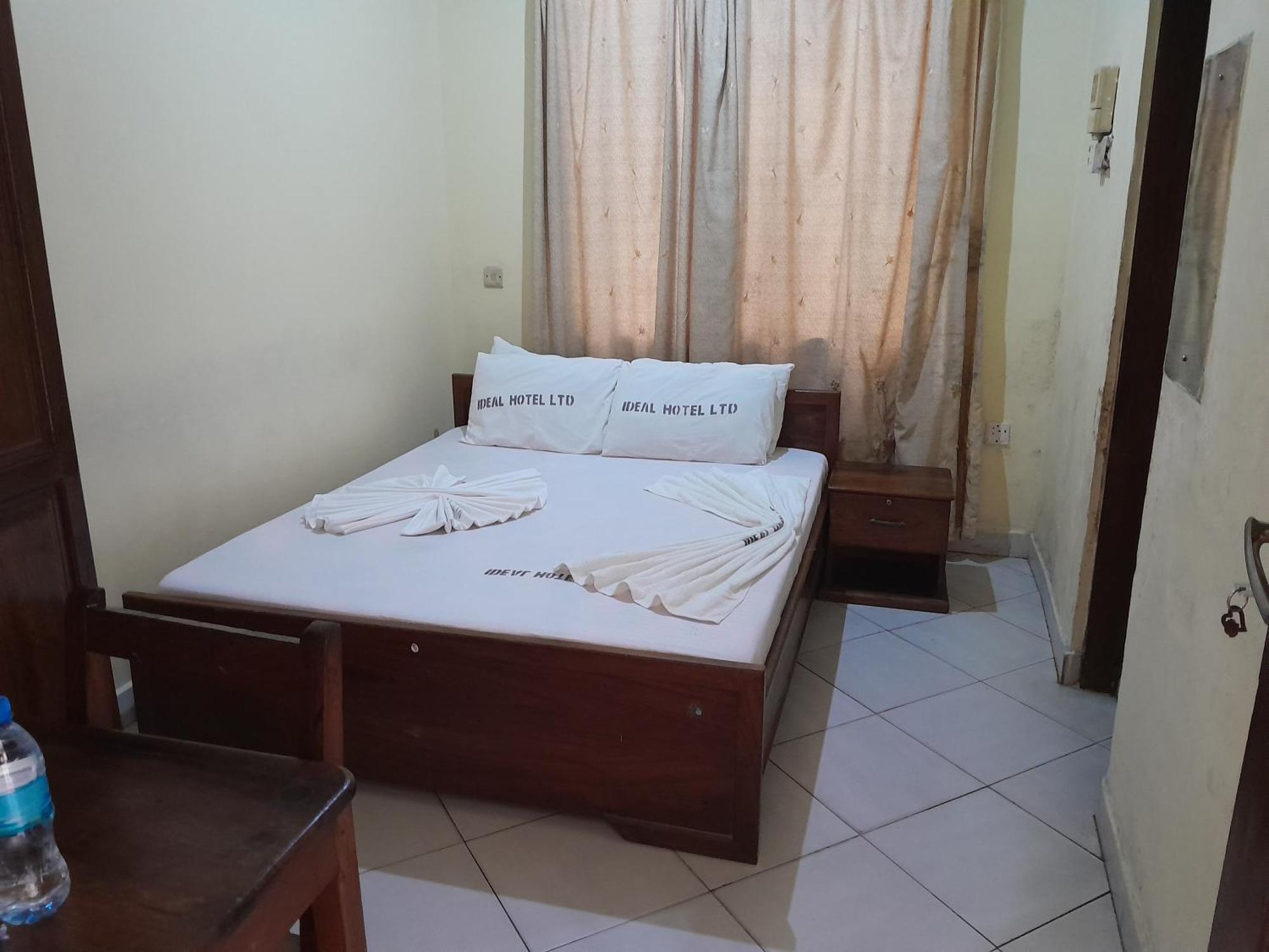 Hotel Ideal Dar es Salaam Exterior foto